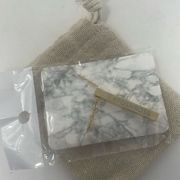 New! #POSHBOSS Gold Bar Pendant Necklace - Picture 1 of 7
